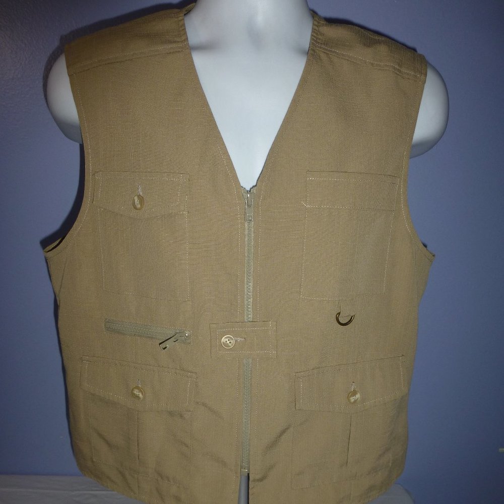 Fourmy Tan Outdoor/Hiking Vest S NWOT
